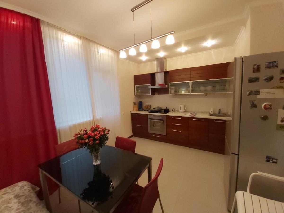 Lux Apartment, Liko Grad Kiew Exterior foto